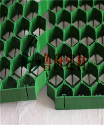 南通黑色排水板價(jià)格 特價(jià)促銷(xiāo)活動(dòng)火熱進(jìn)行中，歡迎選購(gòu)！